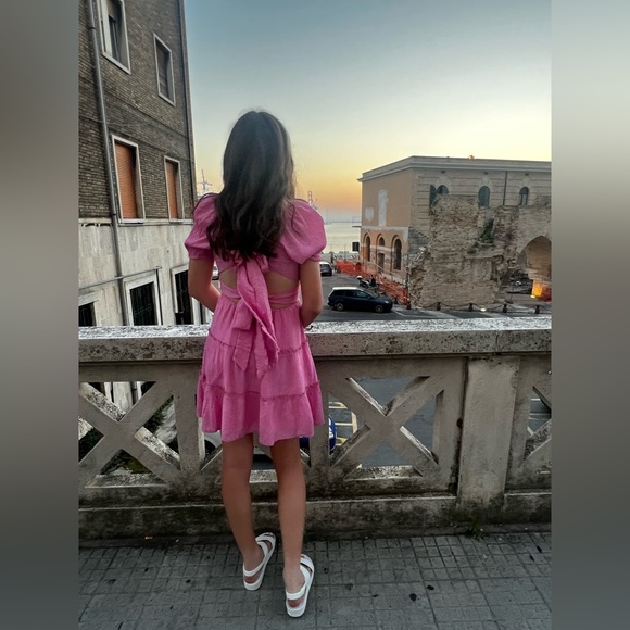 about me! - Picture 1 of 1